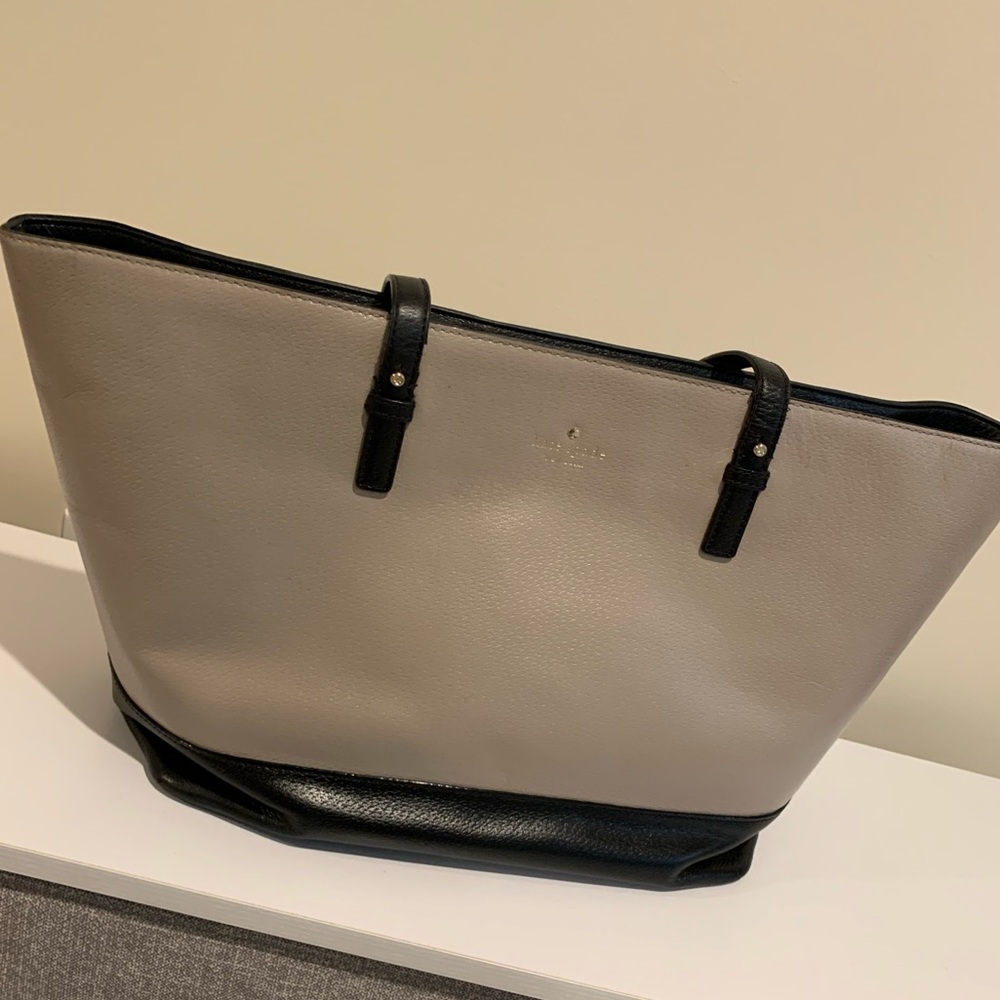 Kate Spade black and beige tote